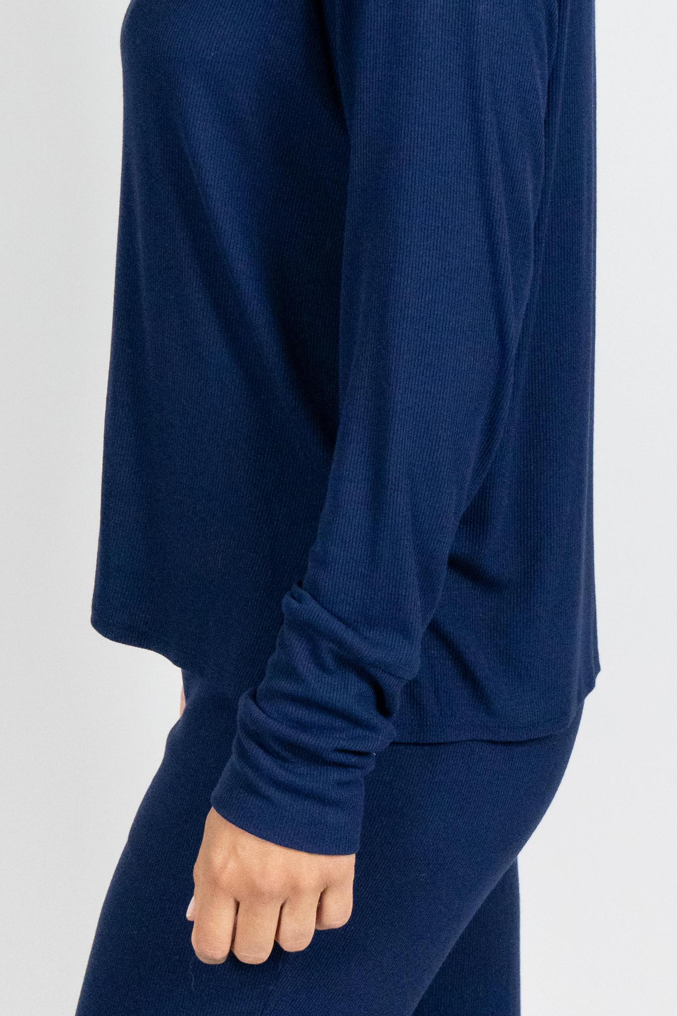 Ribbed long sleeve top