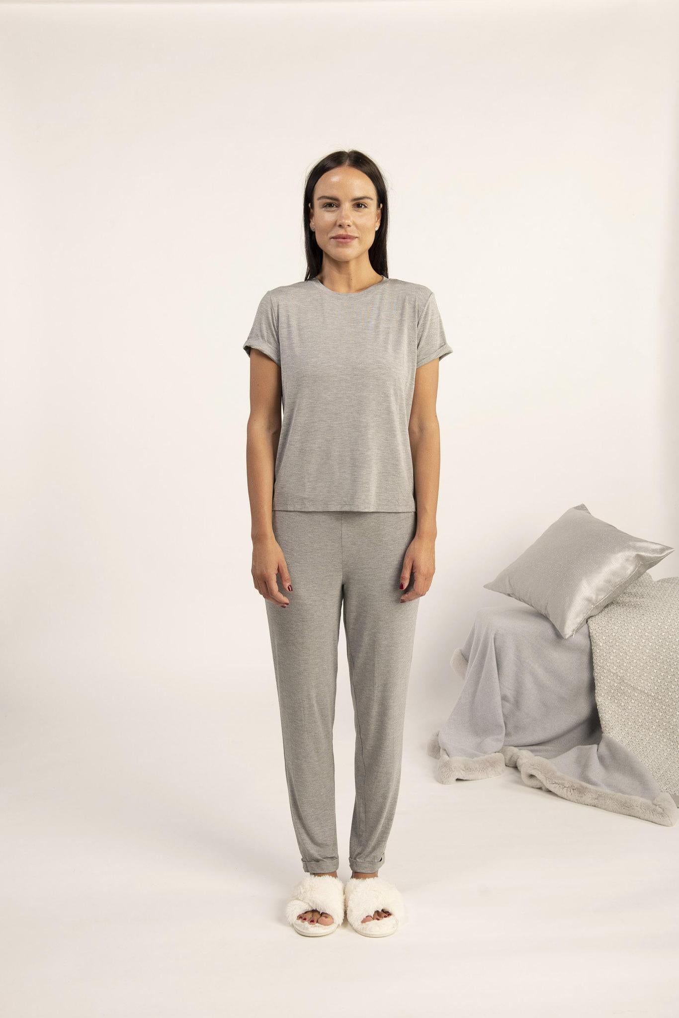Lounge tee set