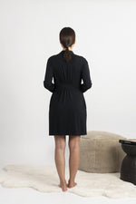 Nora short robe in black