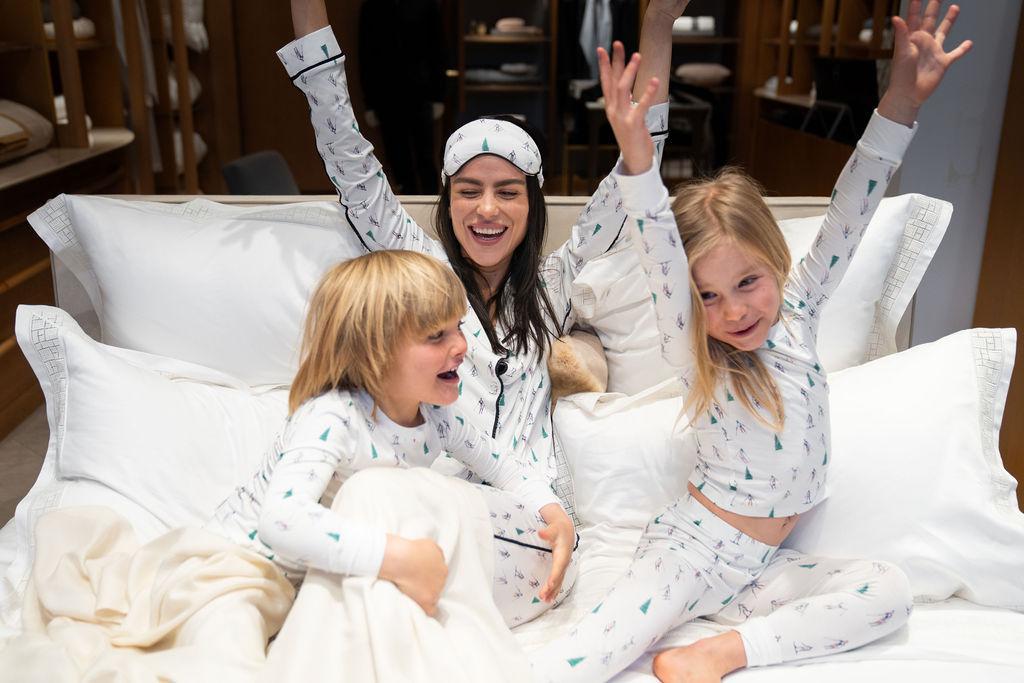 Kids Skier&#39;s Long Pajama Set