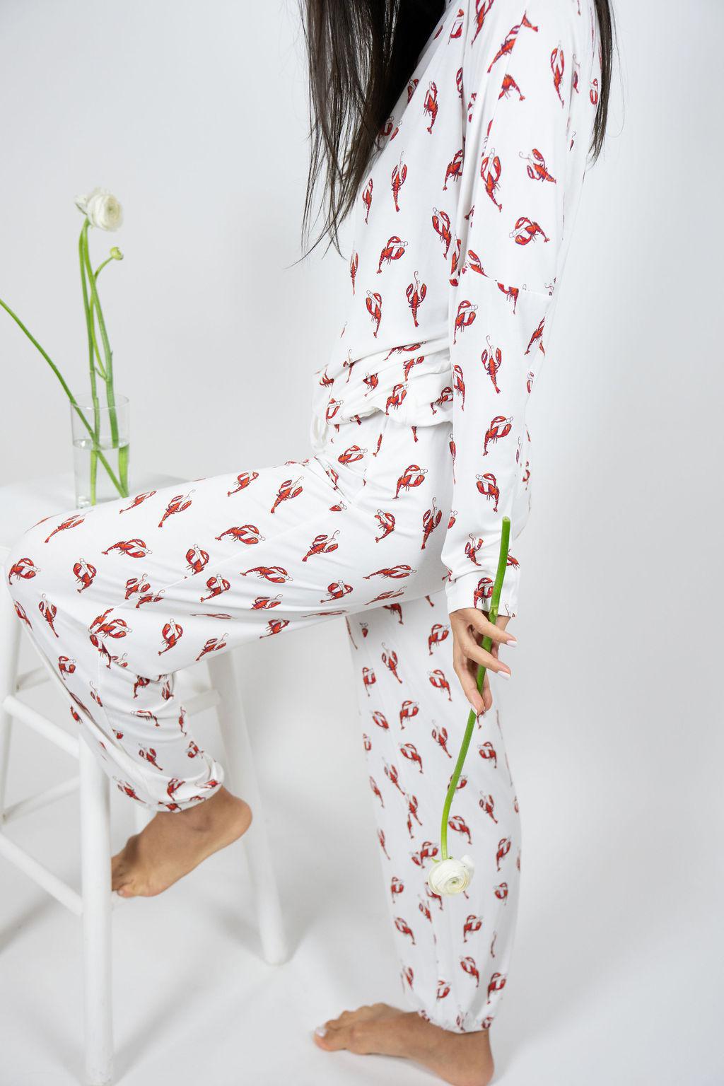 Side view of the Lobster Print Lounge Set showing relaxed silhouette and cozy fit.